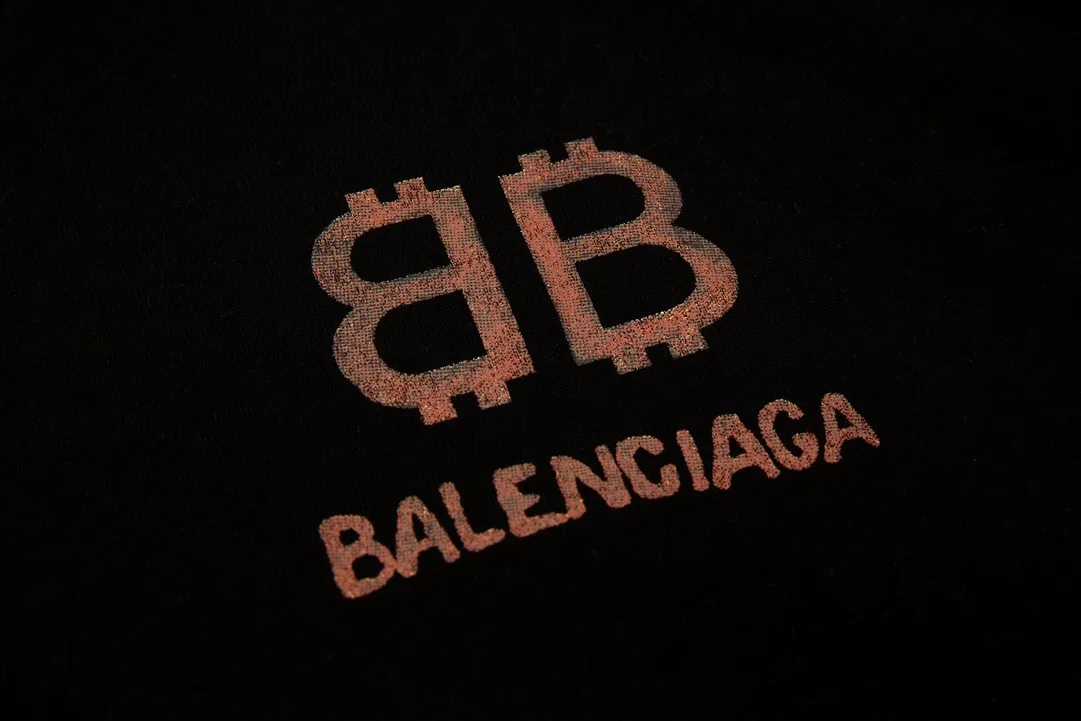 P80✨🔥 BALENCIAGA Paris lettering printed short-sleeved T-shirt, custom-woven and dyed 280g combed cotton heavyweight fabric, zero color difference in thread, perfect details, different from the current version on the market, welcome to compare, Same Style for men and women, must-sell in the picture above Color: White Black Size: 1 2 3 4